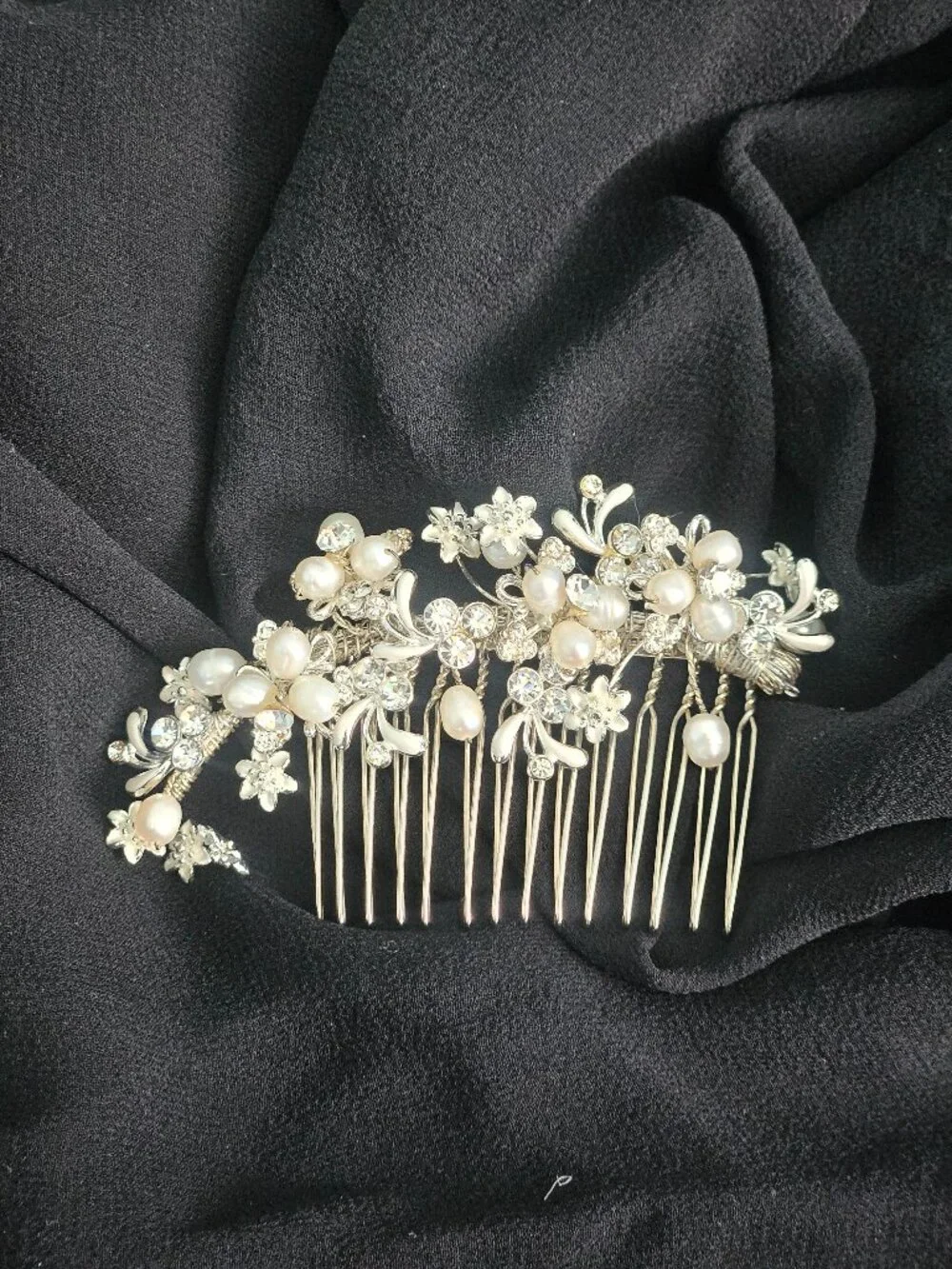 HAIR COMB, FLORAL SPRAY DESIGN FOR WEDDINGS, FORMALS. HANDMADE ONE OF A KIND!